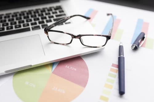 démarrage du projet de création d'entreprise : étude de marché et atouts professionnels